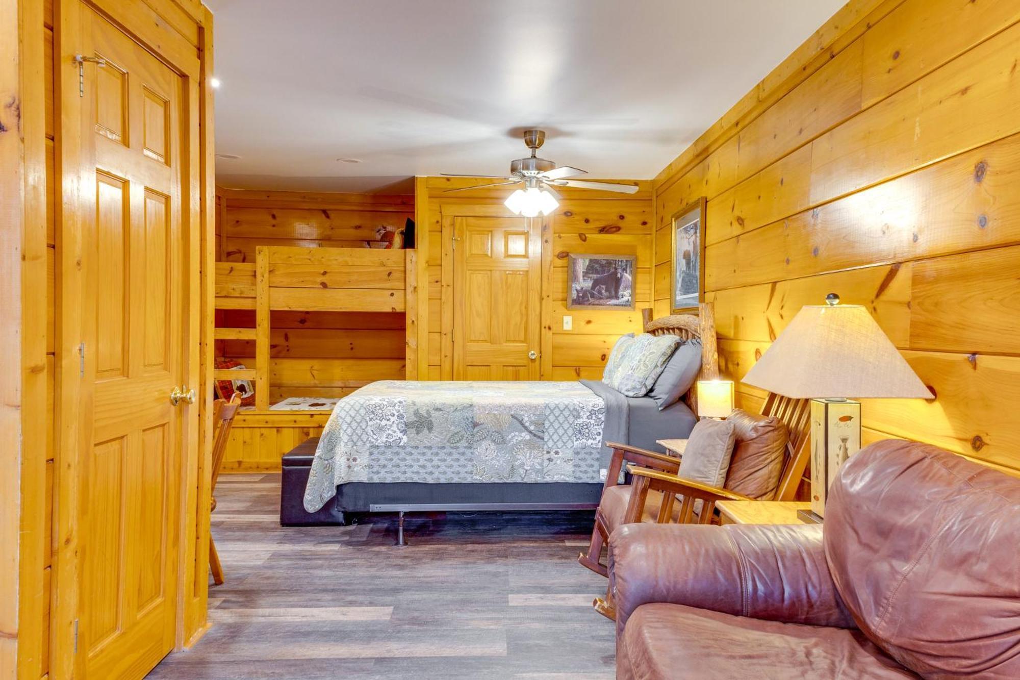 Pigeon Forge Resort Studio Cabin On Dollywood Ln! 外观 照片